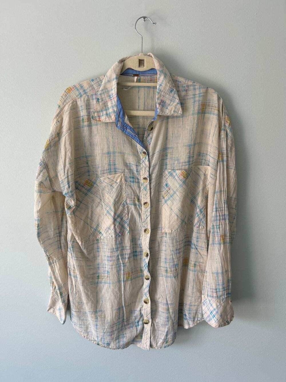 Free People Lightweight Cream Plaid Long Sleeve Button Up Shirt Large